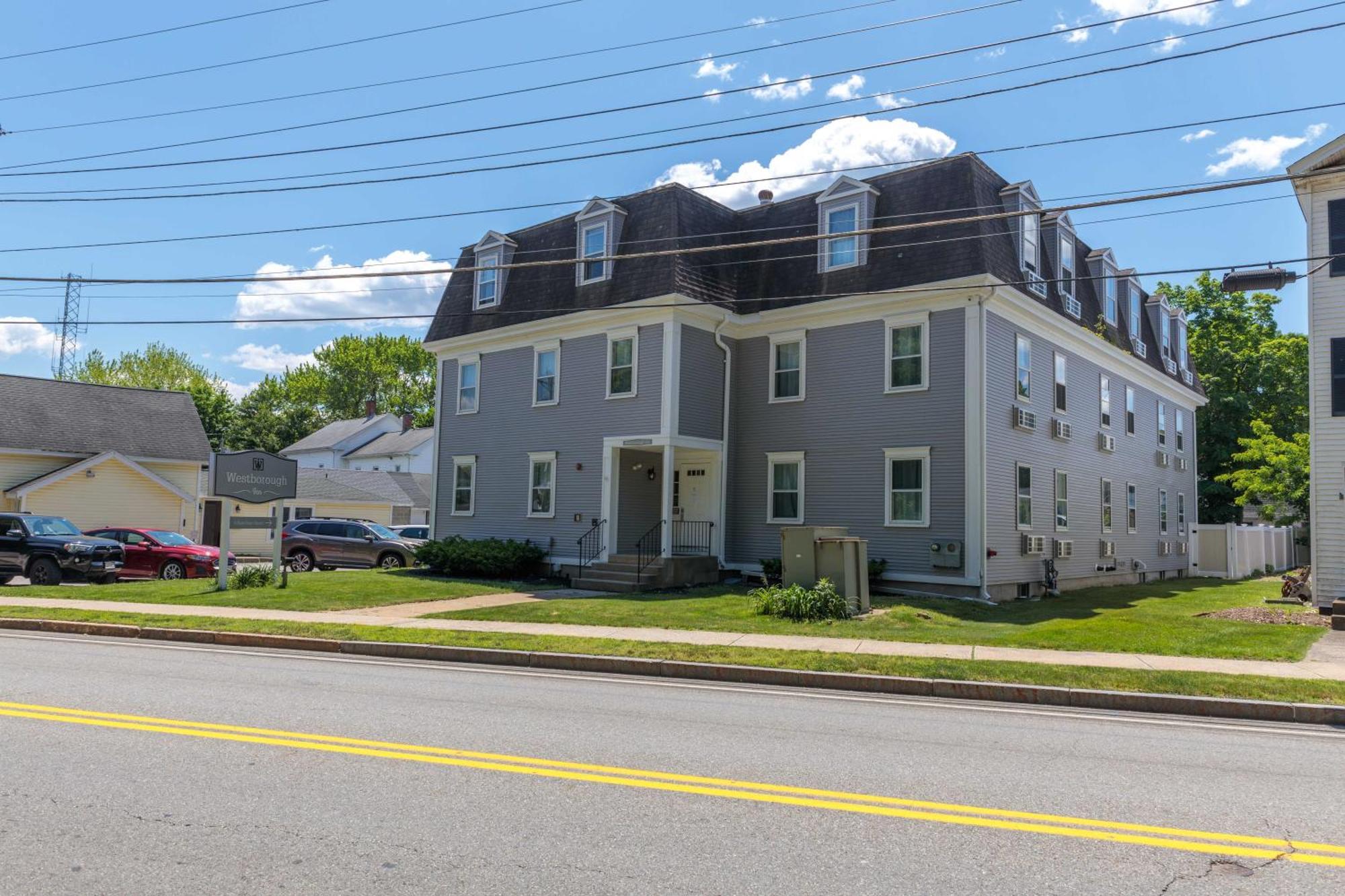 Westborough Inn Exterior photo